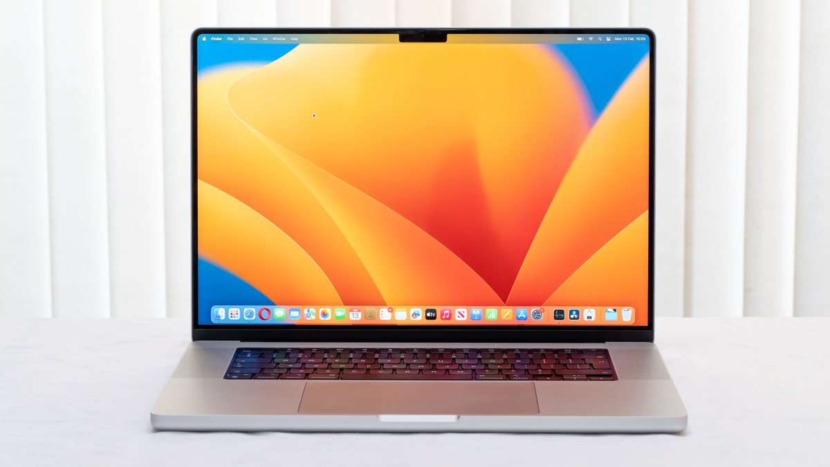 MacBook Pro 16" Ansicht 3