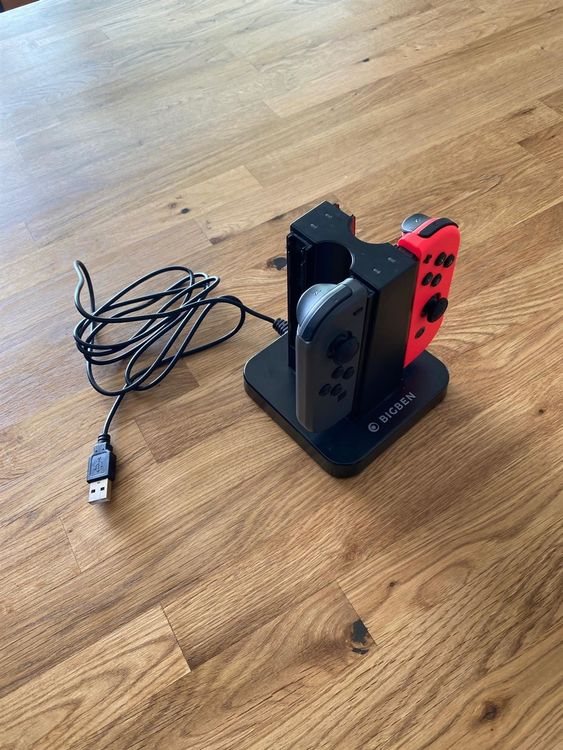 Joy-Con GameCube Style Ladestation Ansicht 2